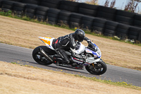 anglesey-no-limits-trackday;anglesey-photographs;anglesey-trackday-photographs;enduro-digital-images;event-digital-images;eventdigitalimages;no-limits-trackdays;peter-wileman-photography;racing-digital-images;trac-mon;trackday-digital-images;trackday-photos;ty-croes